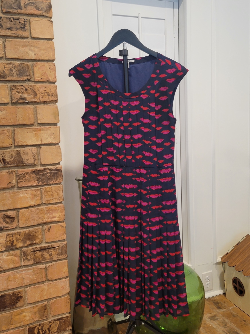 Halogen (Nordstrom) Navy Dress with Pink Lip Print